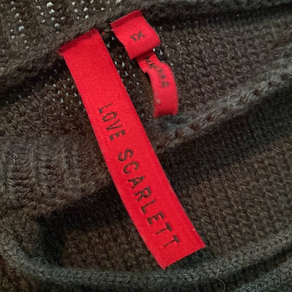 Hunter Green Sweater - Picture 5 of 6